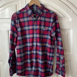 Vineyard Vines Classic Fit Tucker, Medium, Flannel.